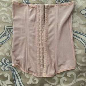 SKIMS power mesh waist cincher